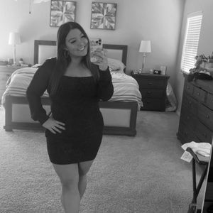 Meet your Posher, Cloe